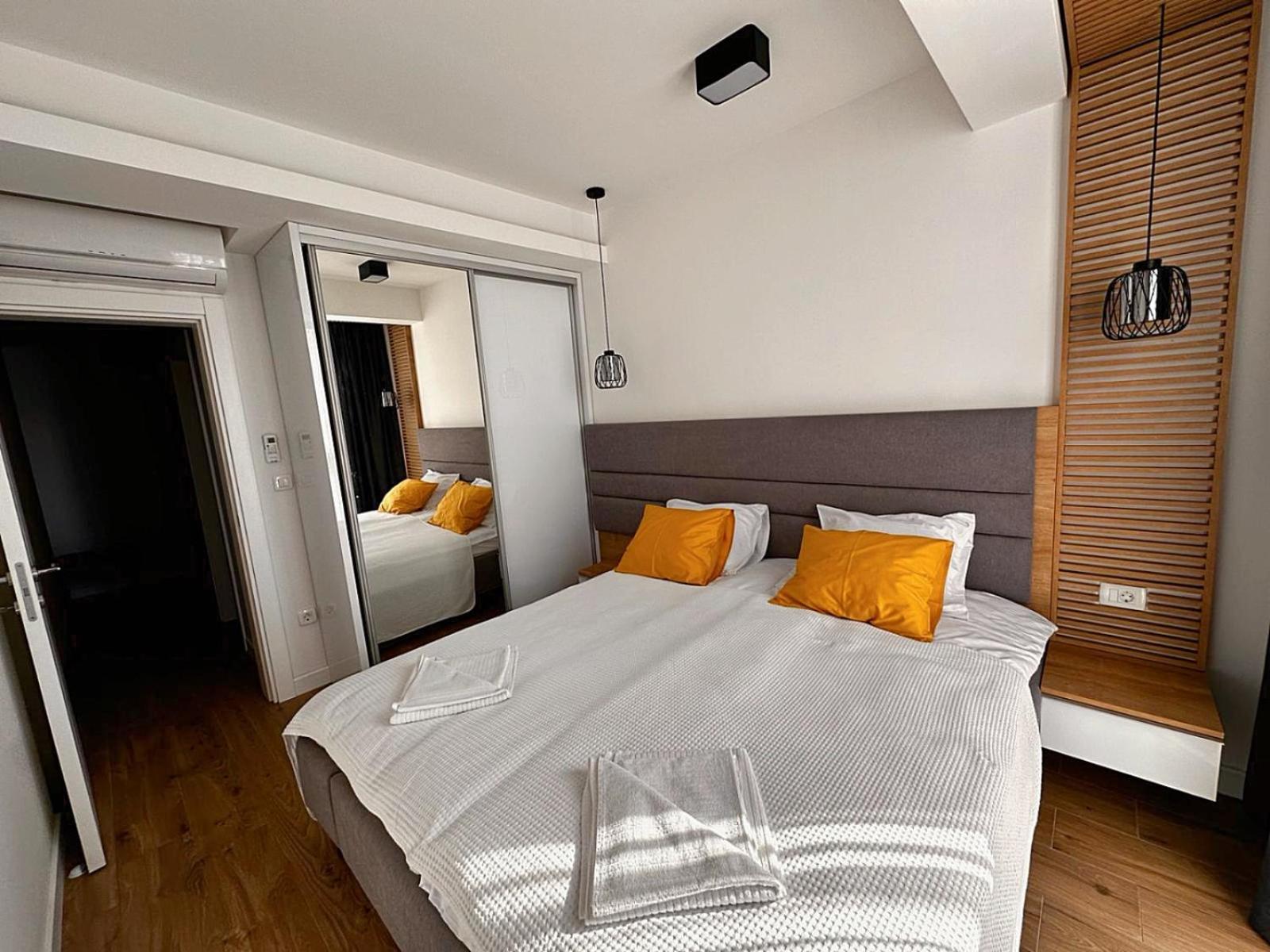 Мamma Mia Аpartments Apartment Budva Ngoại thất bức ảnh
