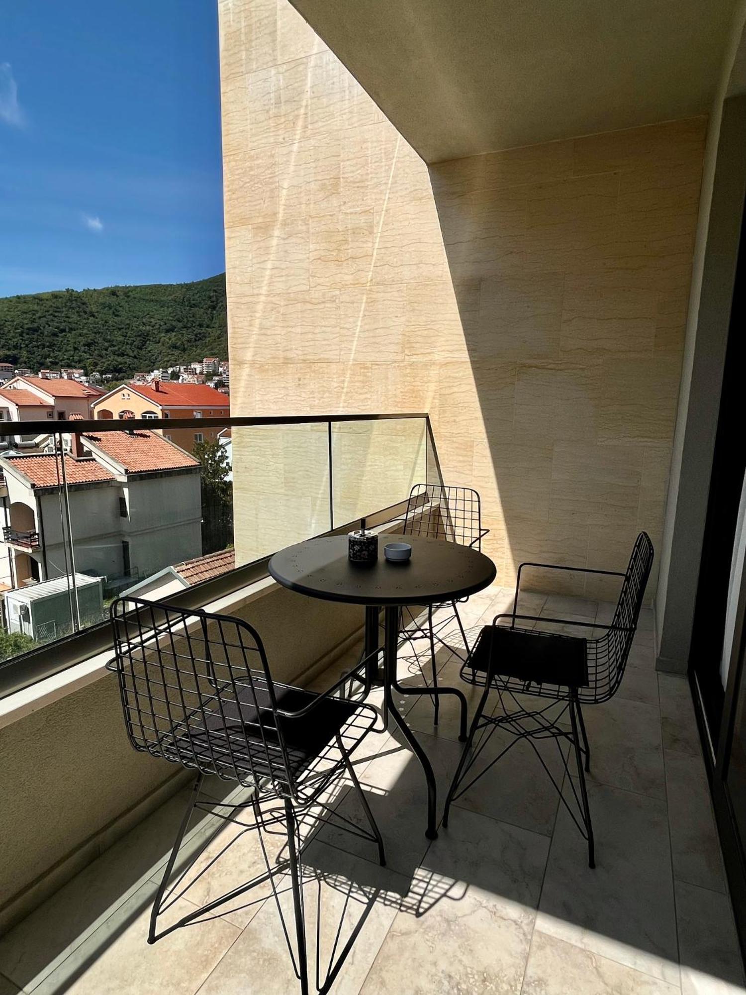 Мamma Mia Аpartments Apartment Budva Ngoại thất bức ảnh